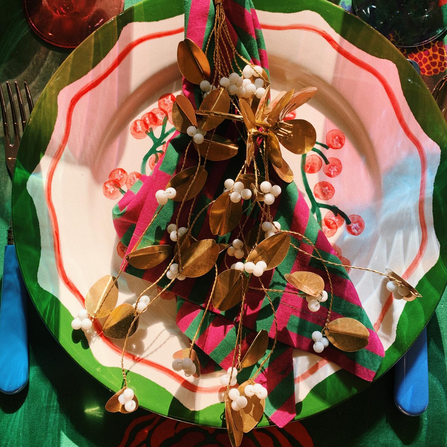 Magic Mistletoe juleophæng - guldfarvet